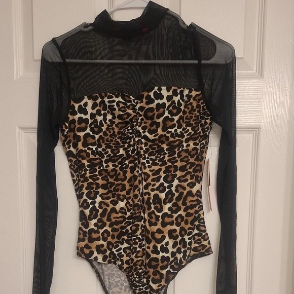 Tops - Bodysuit